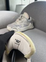 Tenis Off-White Con Logo - Image 4