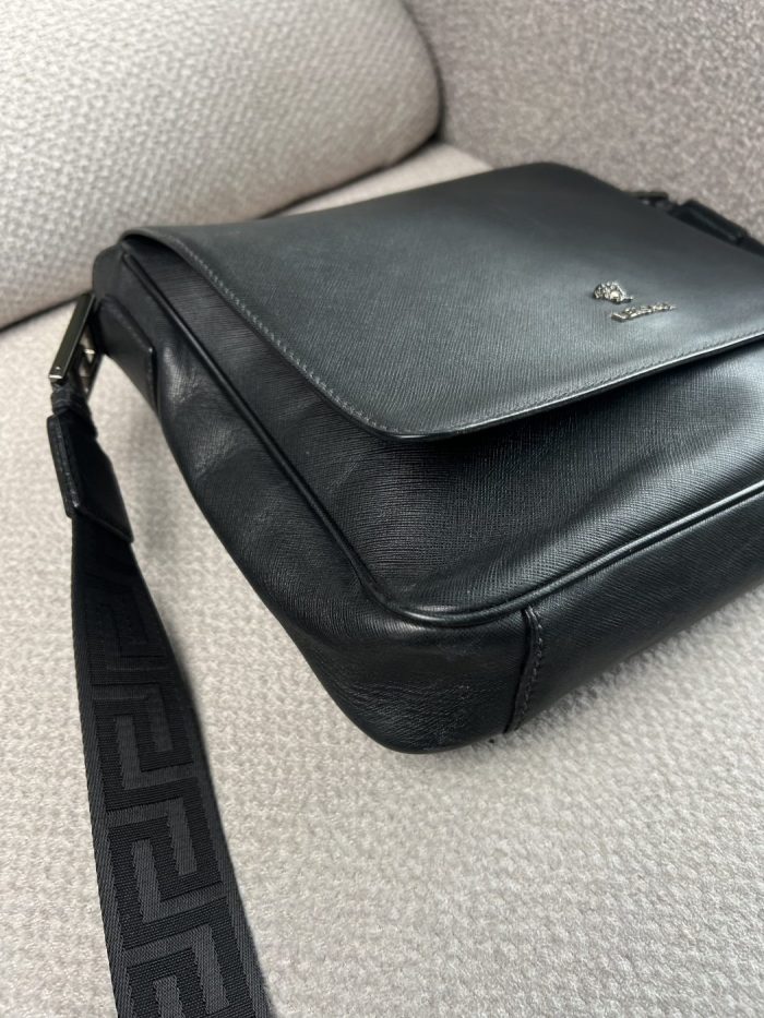 Bolso Versace Estilo Mensajero - Image 8