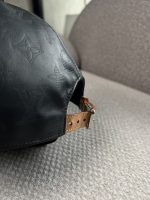 Gorra Louis Vuitton Con Logo Característico - Image 3