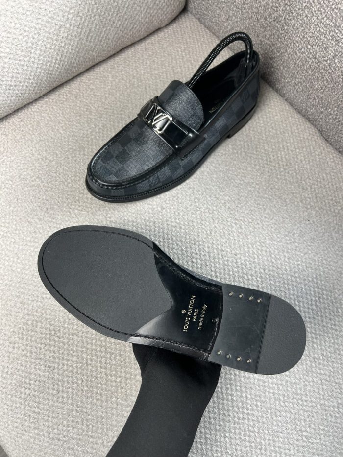 Mocasines Louis Vuitton Damier Graphite - Image 5