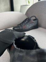Tenis Louis Vuitton Con Estampado Gráfico - Image 4