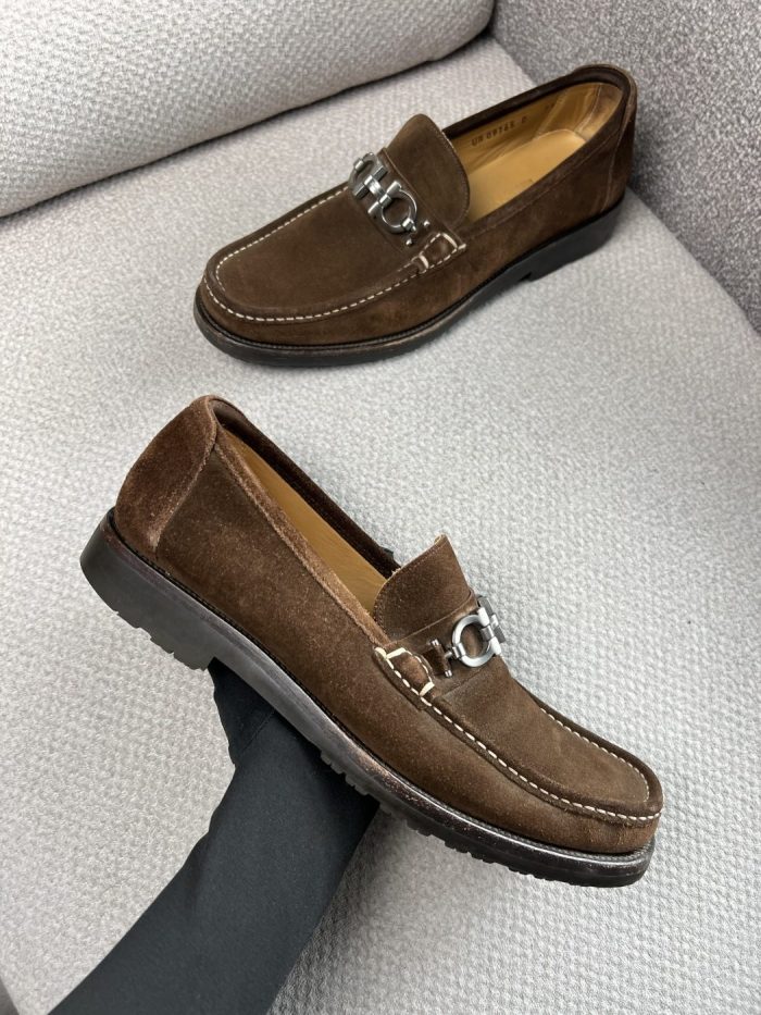 Mocasines Salvatore Ferragamo Con Hebilla Característica - Image 3
