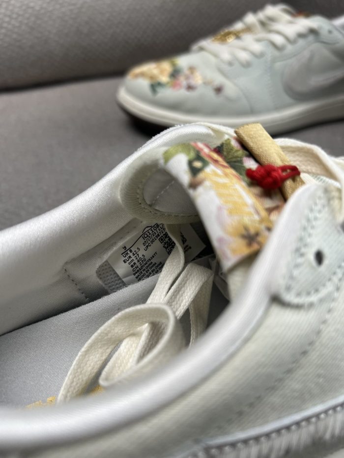 Tenis Nike Air Jordan 1 Low OG - Image 4