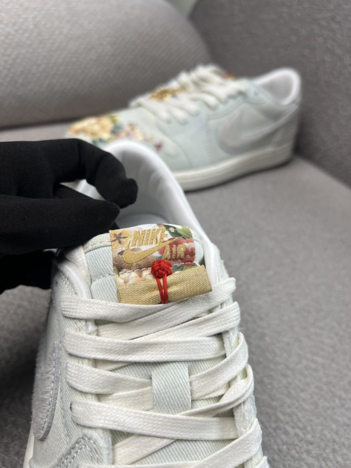 Tenis Nike Air Jordan 1 Low OG - Image 5