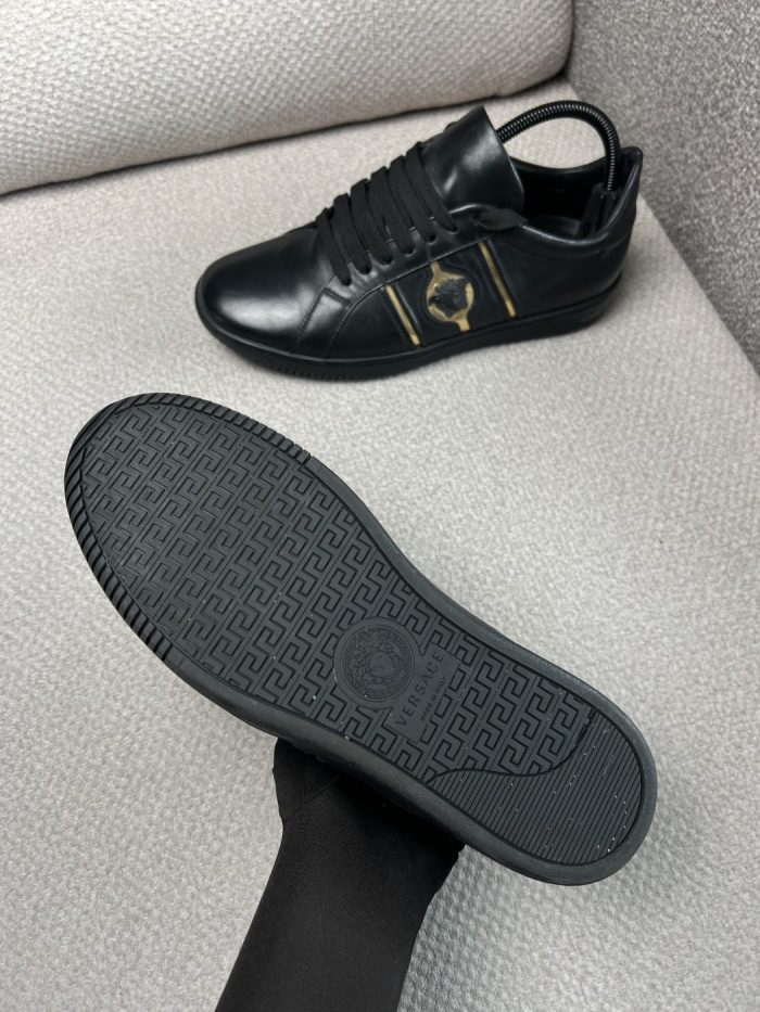 Tenis Versace Con Logo - Image 6