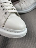 Tenis Alexander Mcqueen Oversize - Image 4