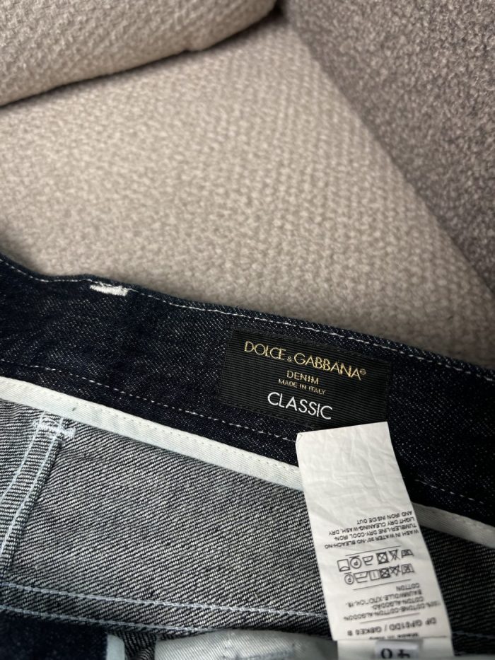 Jean Dolce & Gabbana Con Botones Laterales - Image 4