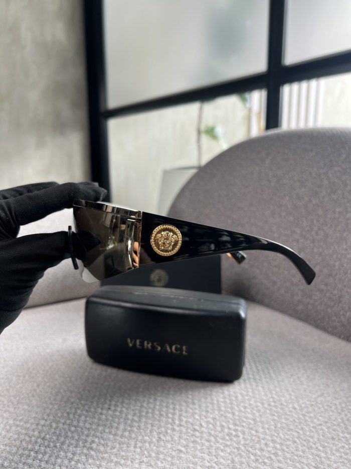 Gafas Versace Medusa Horizon Maxi - Image 4