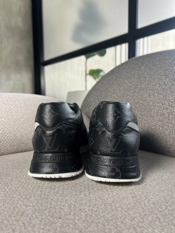 Tenis Louis Vuitton Run Away - Image 12