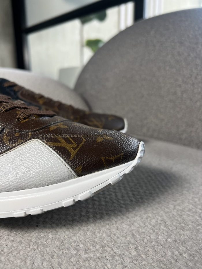 Tenis Louis Vuitton Run Away - Image 6