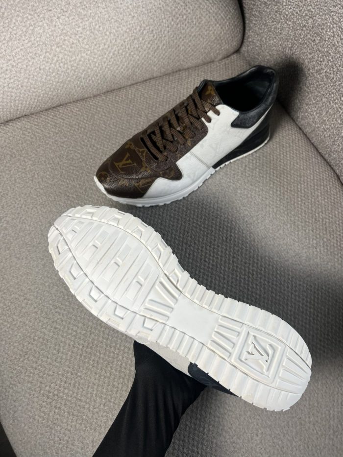 Tenis Louis Vuitton Run Away - Image 11