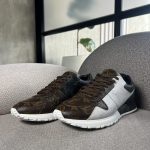 Tenis Louis Vuitton Run Away