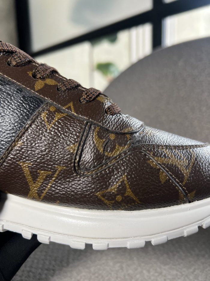 Tenis Louis Vuitton Run Away - Image 7