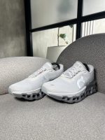 Tenis On Running Cloudmonster 2