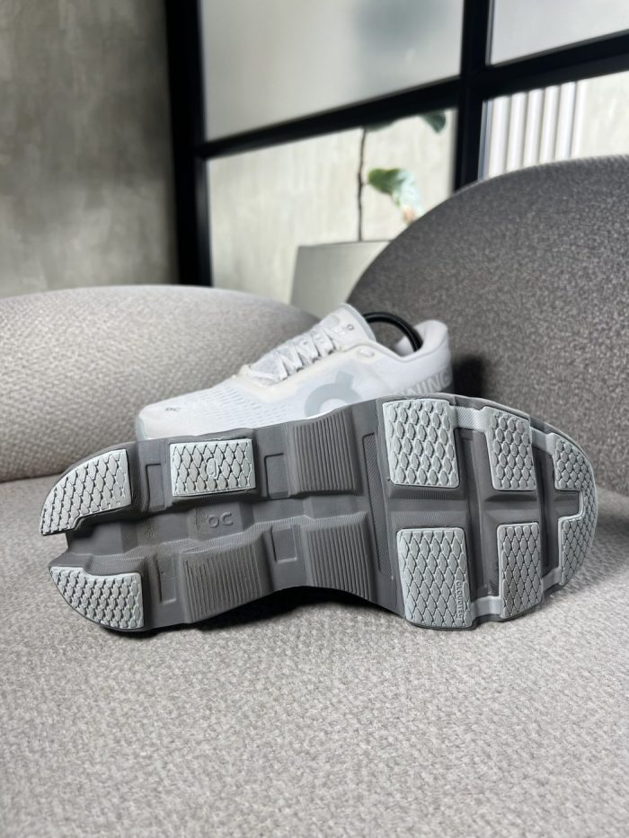 Tenis On Running Cloudmonster 2 - Image 6