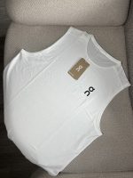 Esqueleto On Con Logo