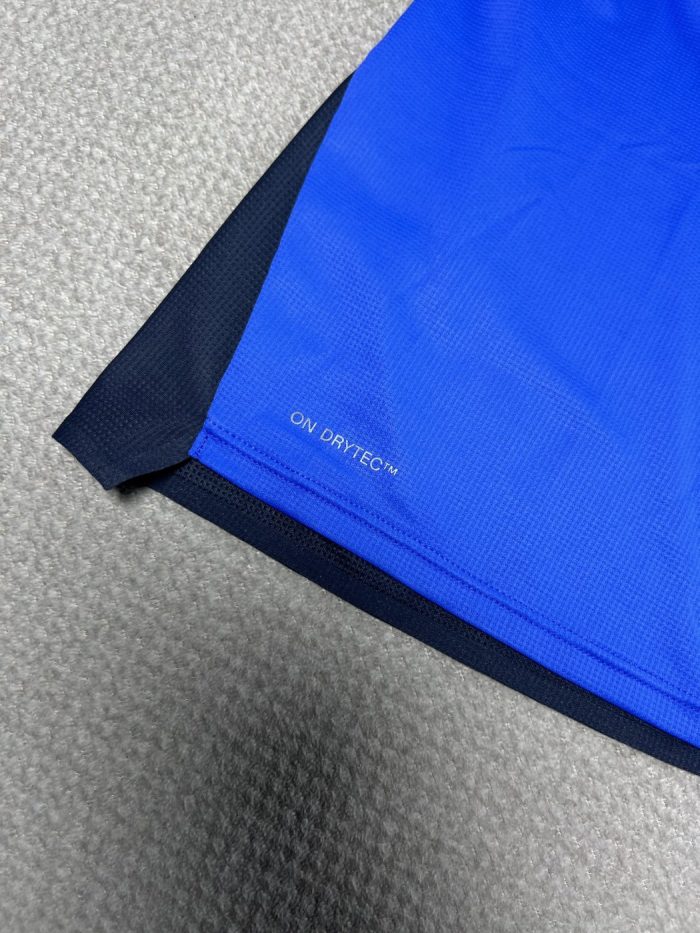 Camiseta On Con Logo - Image 3