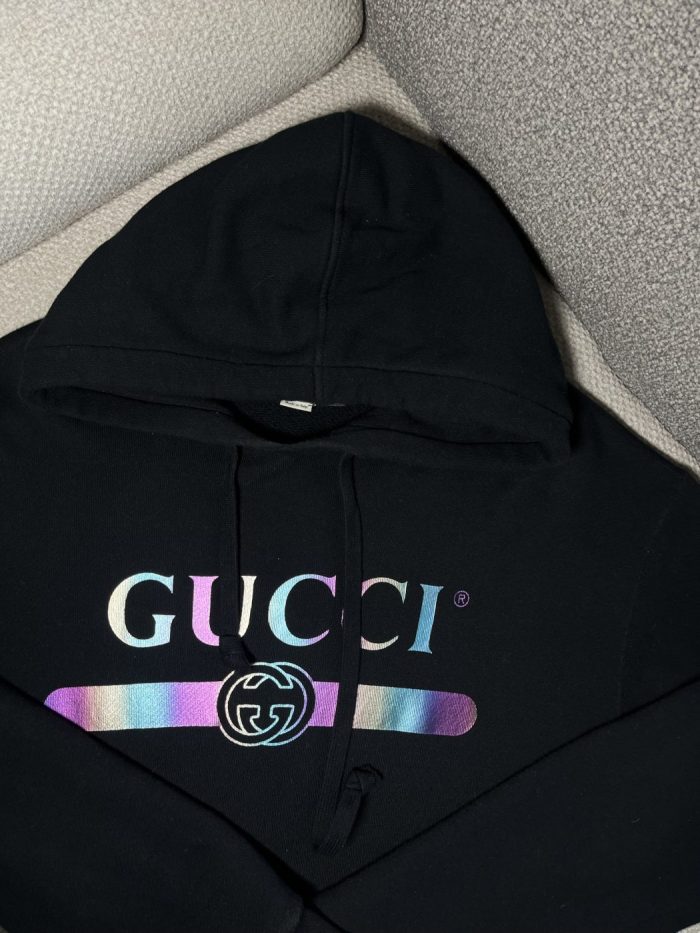 Hoodie Gucci Con Estampado Gráfico - Image 2
