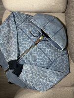 Chaqueta Coach Con Estampado Característico