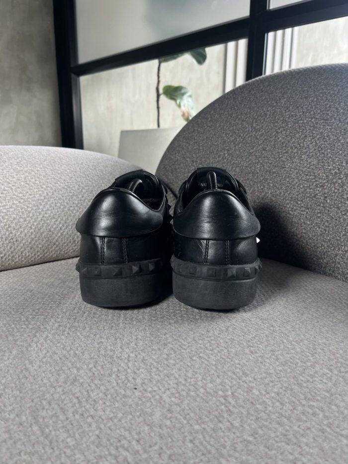 Tenis Valentino Con Picas - Image 8
