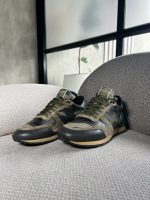 Tenis Valentino Estampado Militar