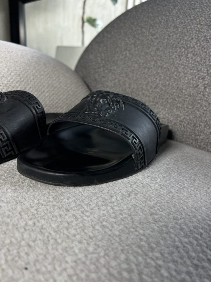 Sandalias Versace - Image 4