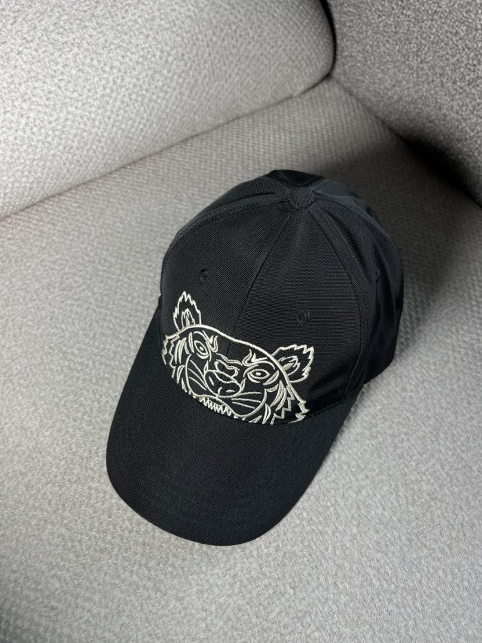 Gorra Kenzo Con Estampado Gráfico - Image 3