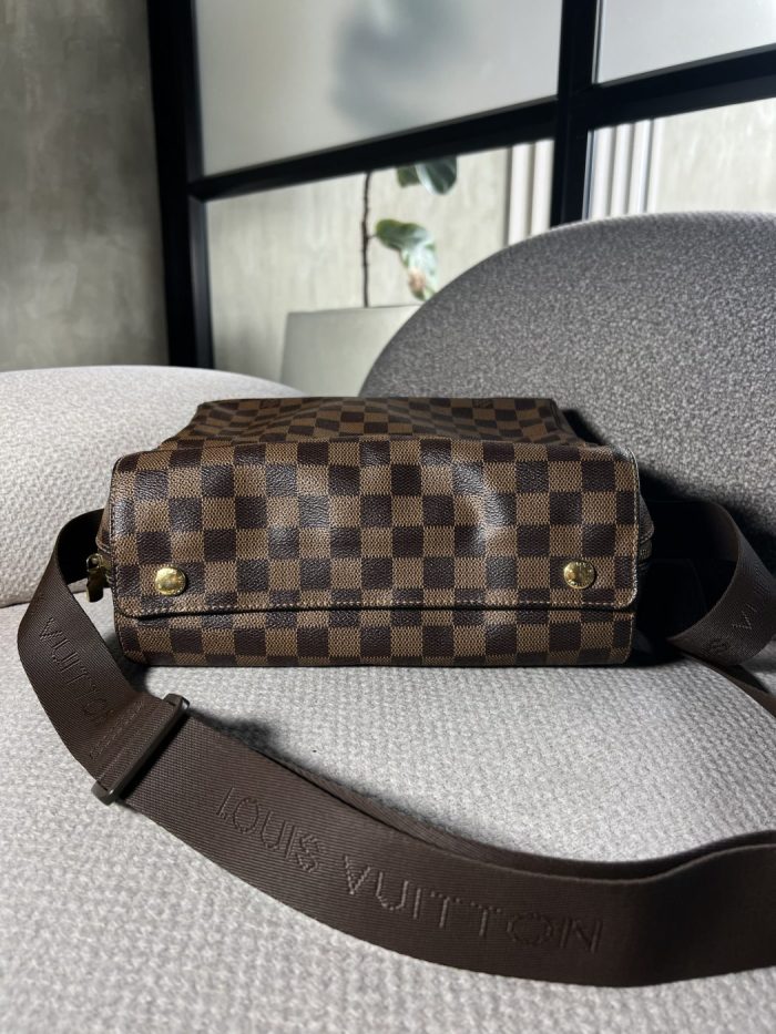 Bolso Louis Vuitton Damier Ebène - Image 5