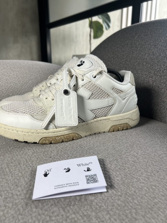 Tenis Off-White Oversize - Image 3