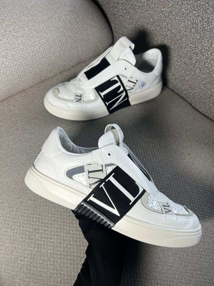 Tenis Valentino Con Logo Lateral - Image 2
