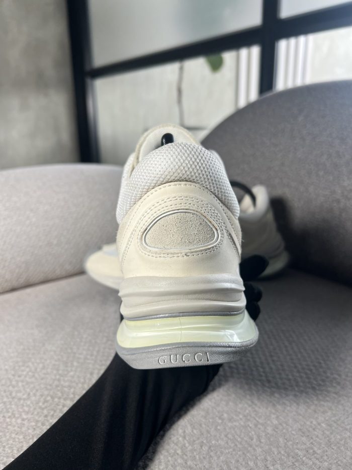 Tenis Gucci Logo Lateral - Image 4