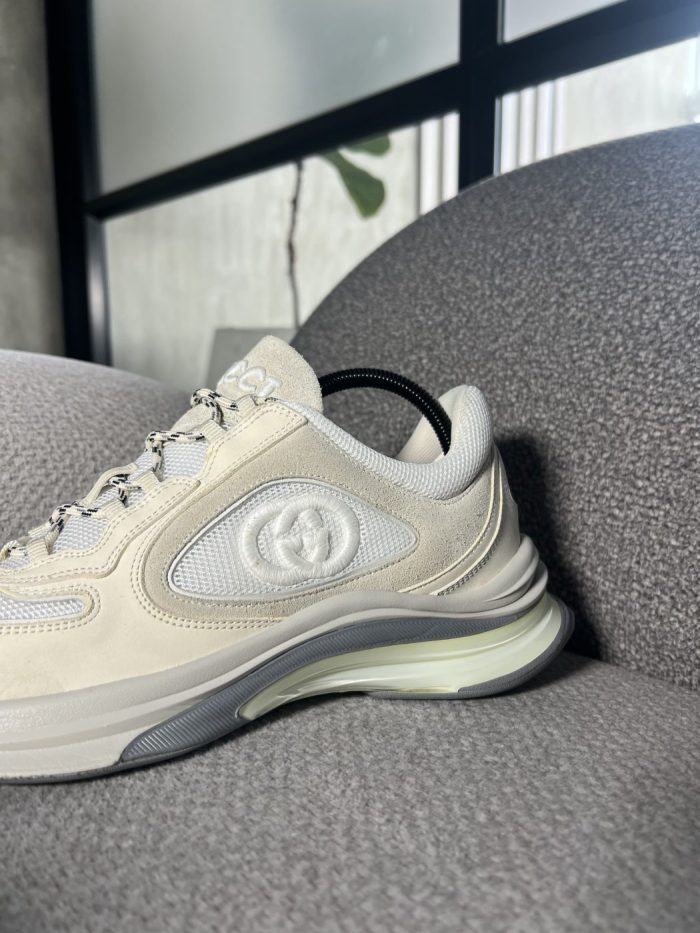 Tenis Gucci Logo Lateral - Image 3
