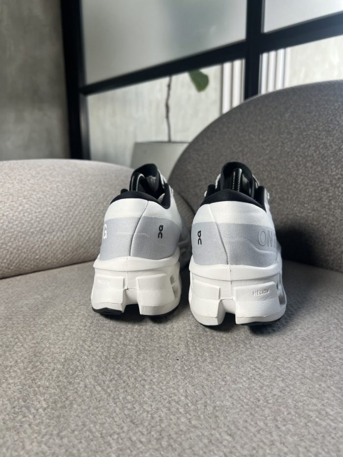 Tenis On Cloudmonster - Image 6