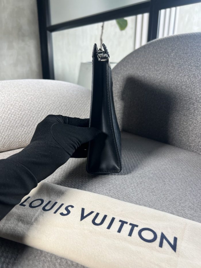 Clutch Louis Vuitton - Image 3