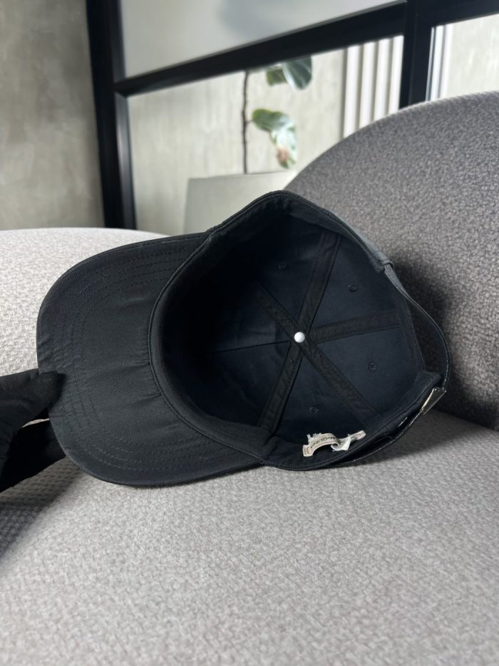 Gorra Alexander Mcqueen Con Logo - Image 3