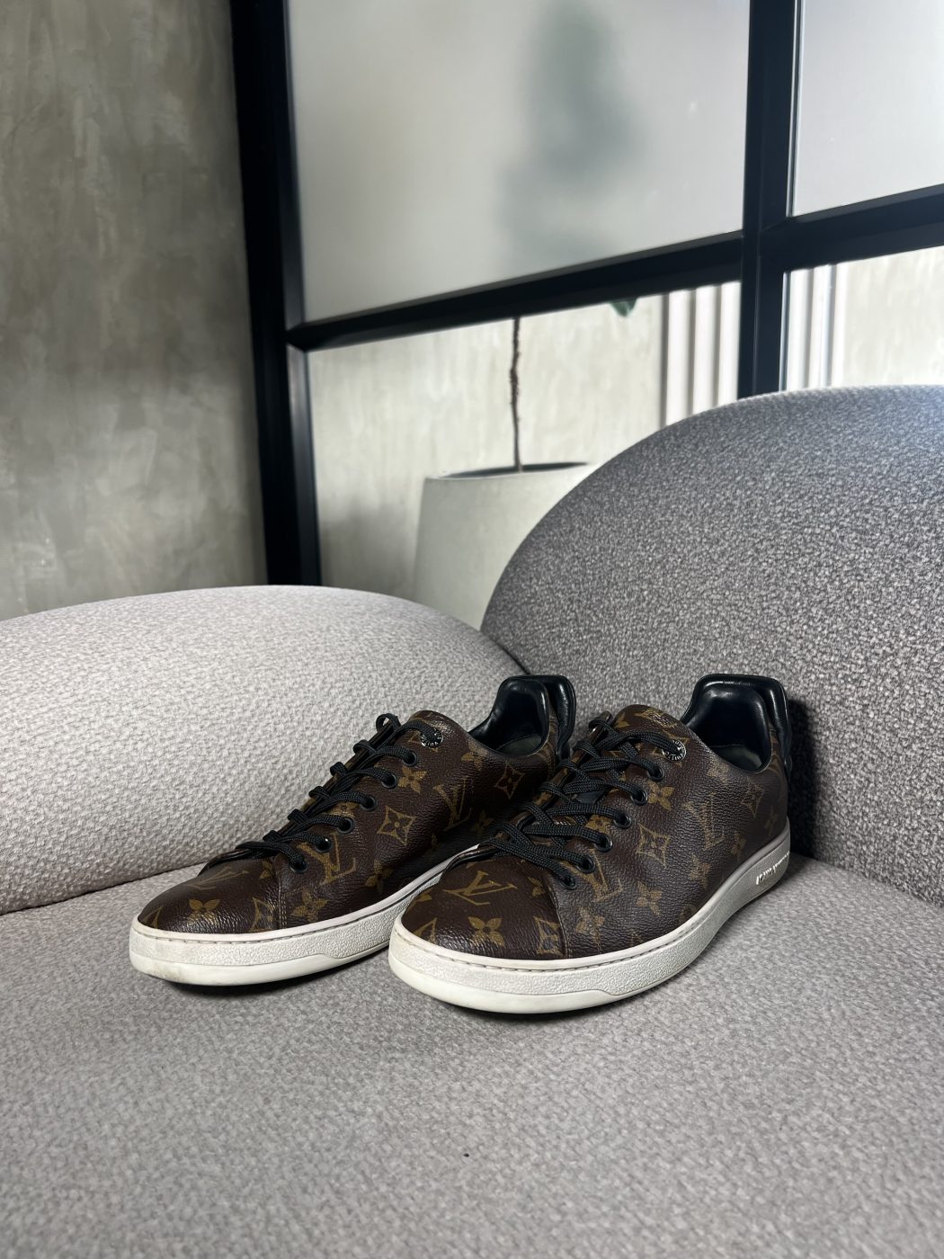 img_8532 Tenis Louis Vuitton Monogram - Image 1