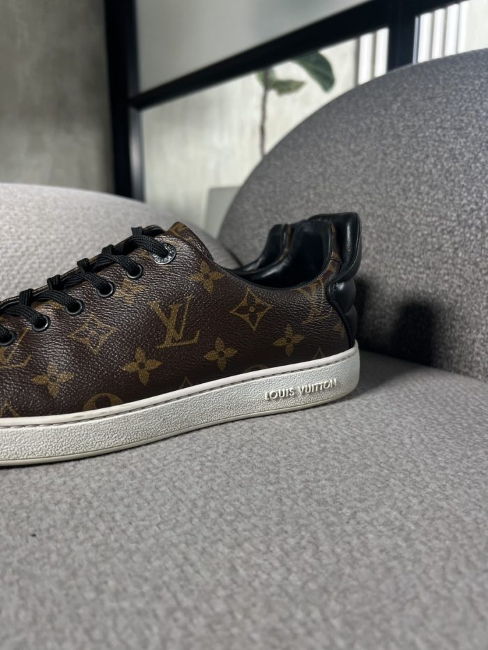 Tenis Louis Vuitton Monogram - Image 3