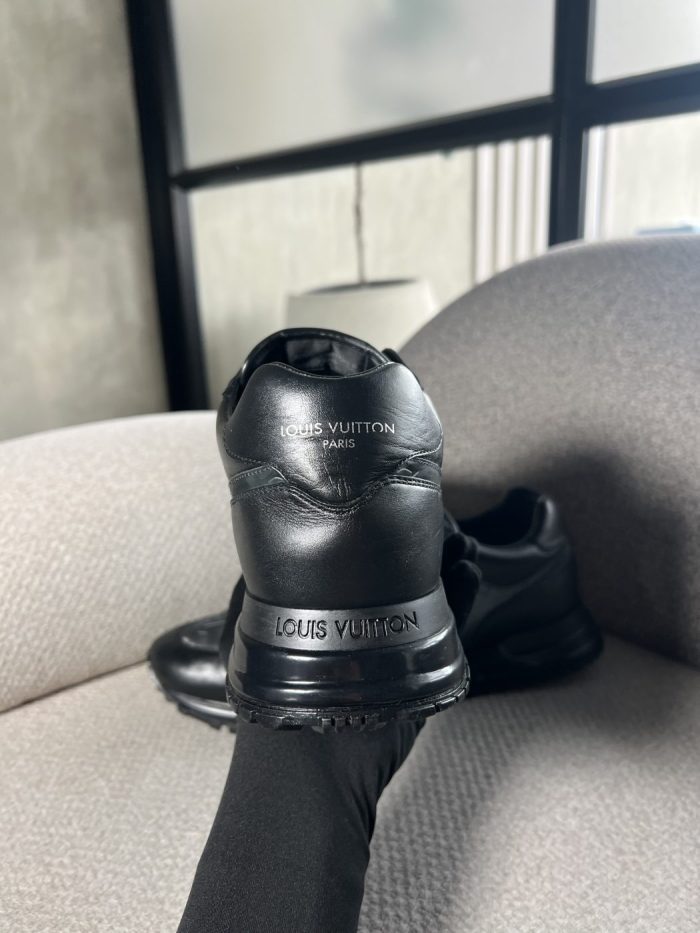 Tenis Louis Vuitton - Image 3