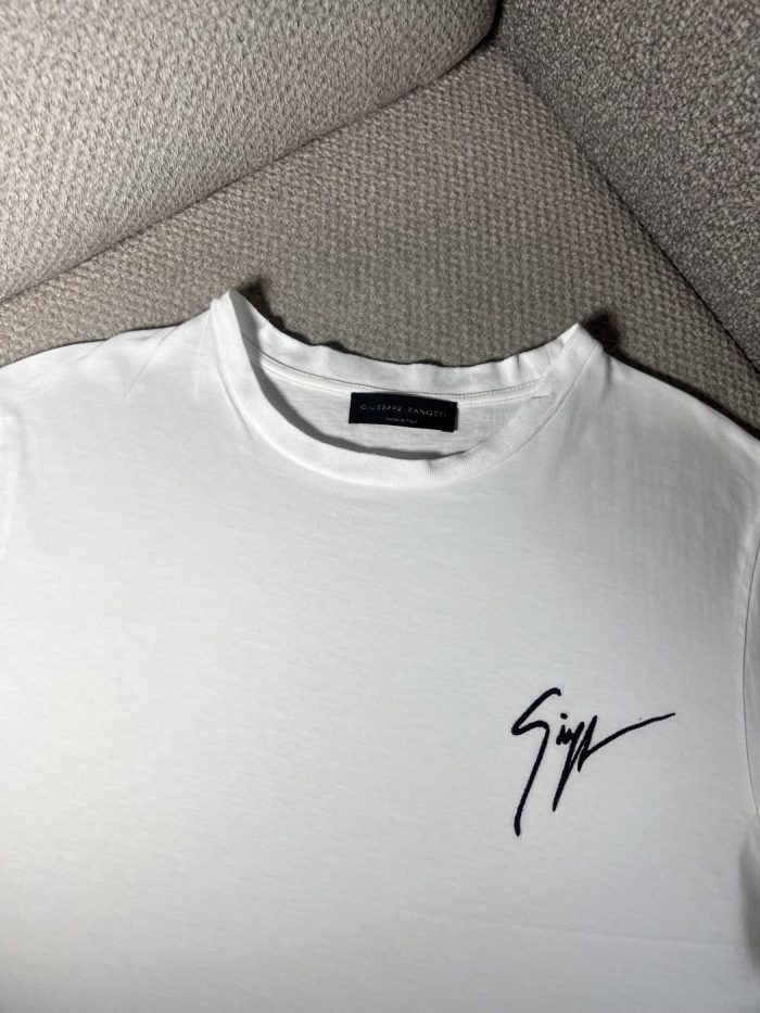Camiseta Giuseppe Zanotti Con Logo - Image 2