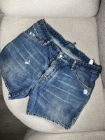 Bermuda Dsquared2