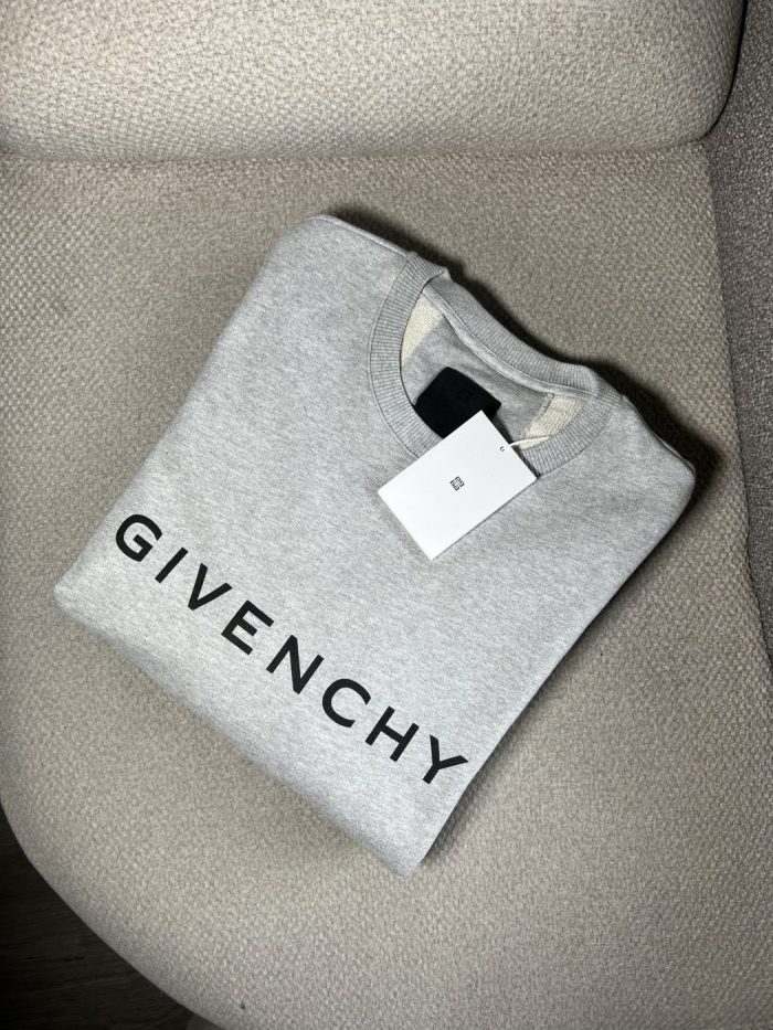 Suéter Givenchy Con Logo - Image 6